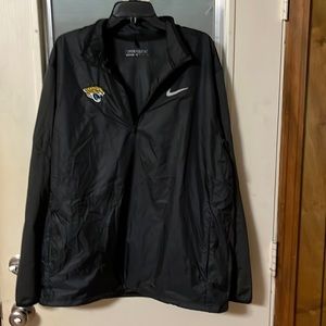 Jacksonville Jags Nike Golf 1/4 zip jacket. XL